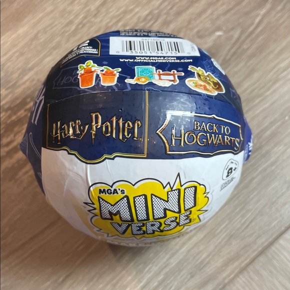 NWT-MGA's Mini Verse Surprise Ball Harry Potter - Picture 2 of 2